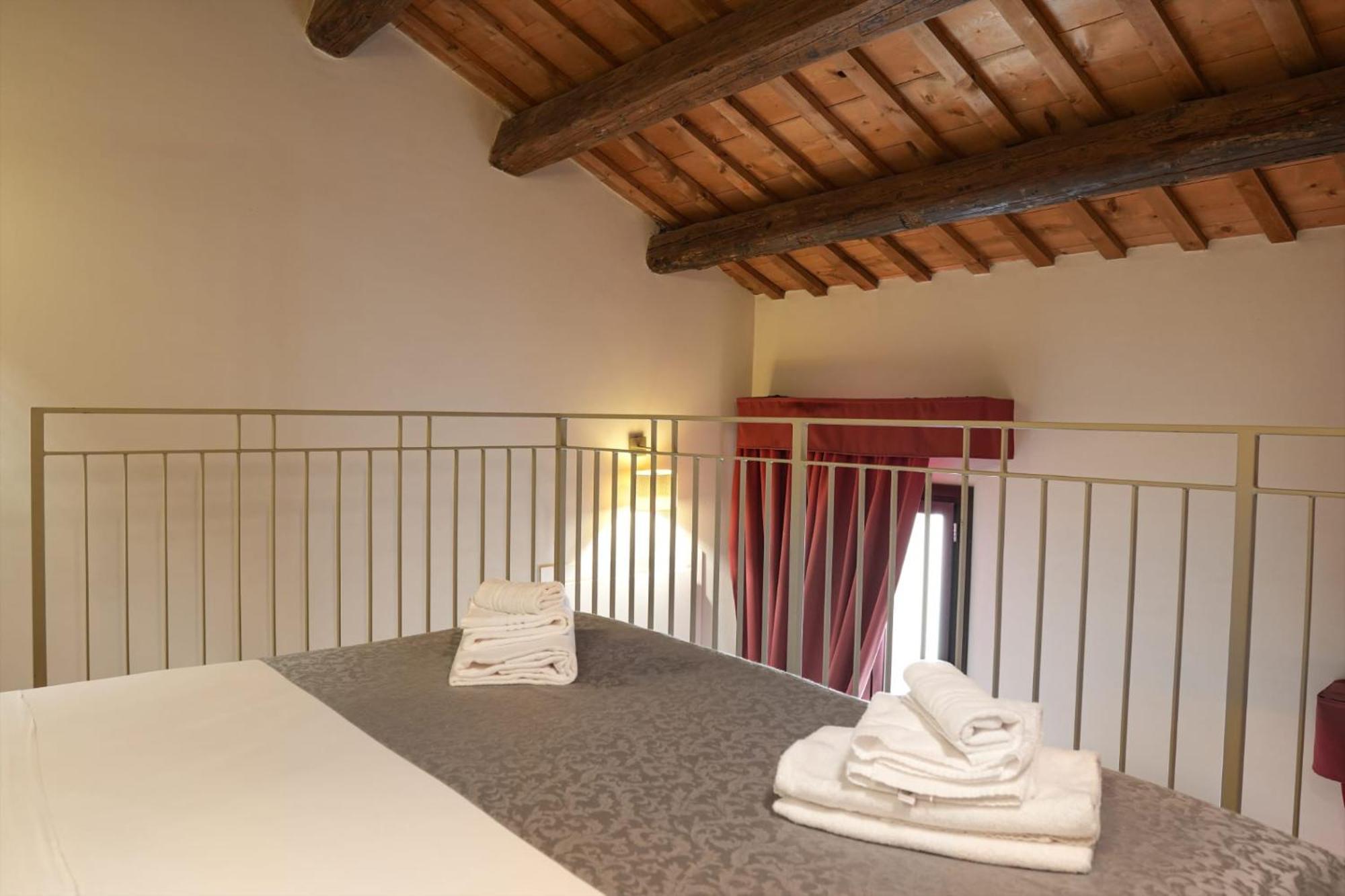 Honey Rooms Ferrara Exterior photo