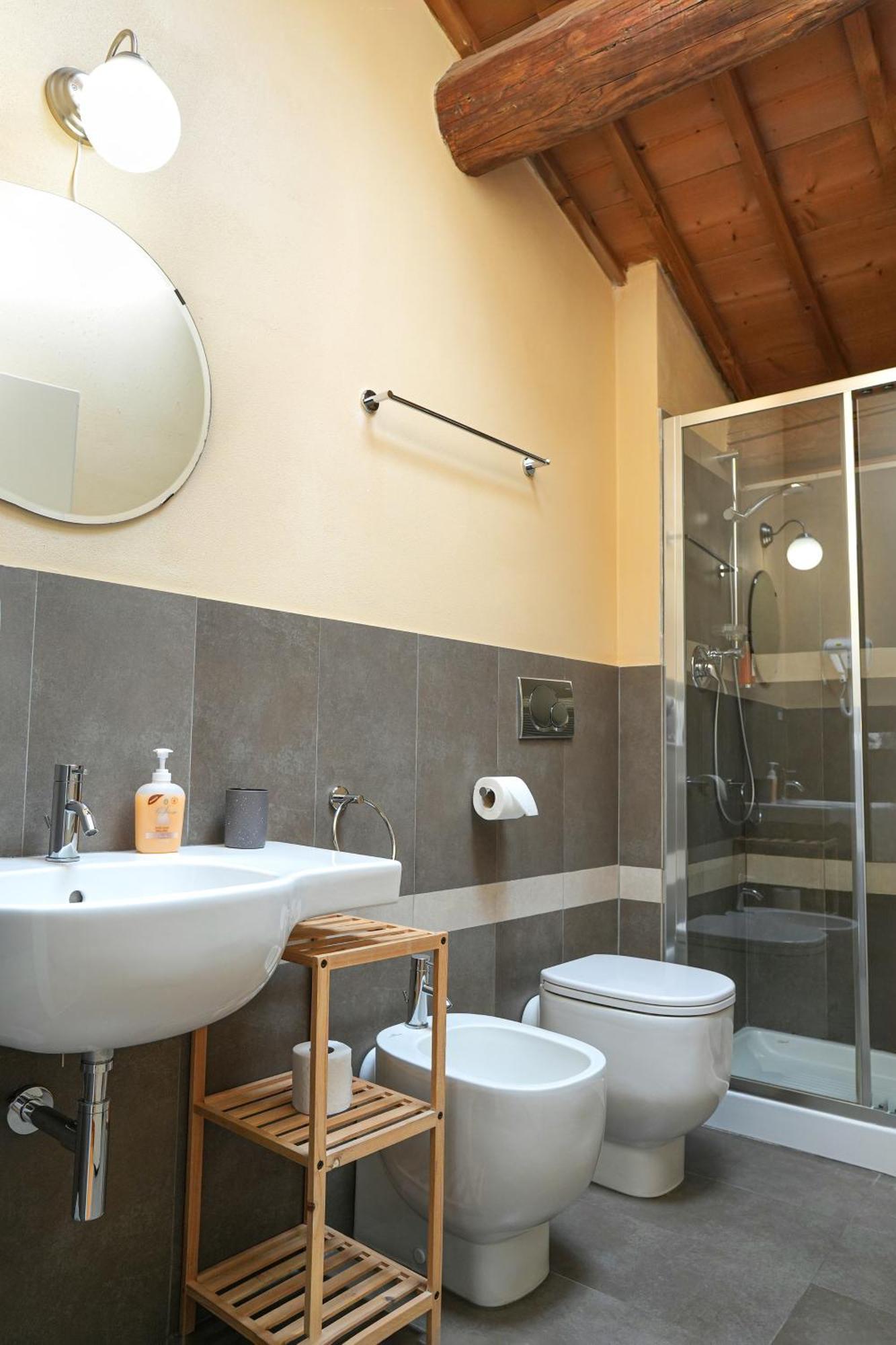Honey Rooms Ferrara Exterior photo
